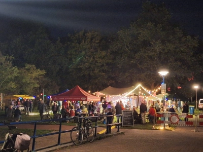 Goede sfeer en muzikaal plezier tijdens 4e Brugparade